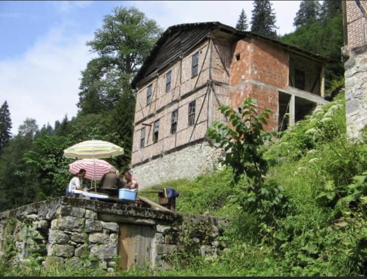 Otingo Kaplıcası tarihi yapı